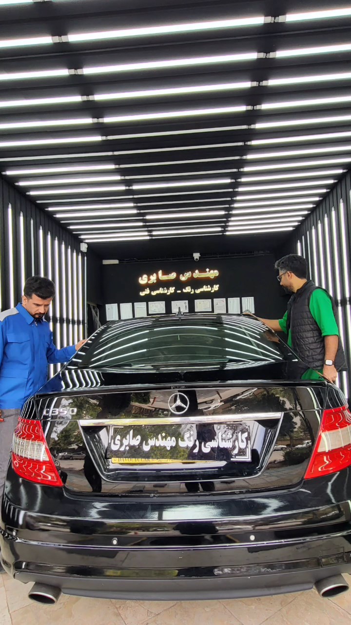 تشخیص رنگ خودرو دست دوم ارزیابی ایمنی و بدنه خودرو گزارش کارشناسی خودرو با ضمانت